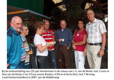 4892 Tentoonstelling.
