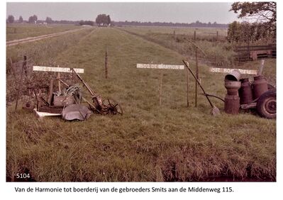 5104 Smits Middenweg.
