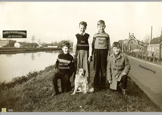 0800 Jeugd op de dijk.
