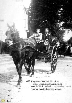 0865 Ringsteken op weg naar het kasteel.
