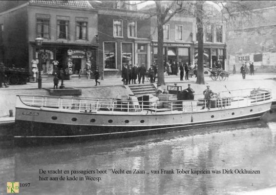 1097 Vrachtboot van Henk van Zomeren. 
