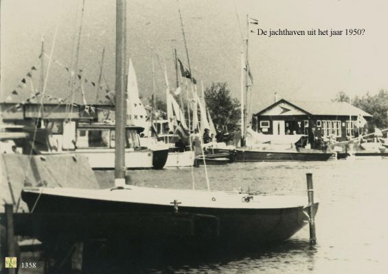 1358  Kantine watersport. 
