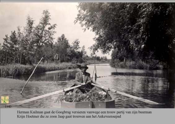 1938 Brug versieren voor trouwpartij.

