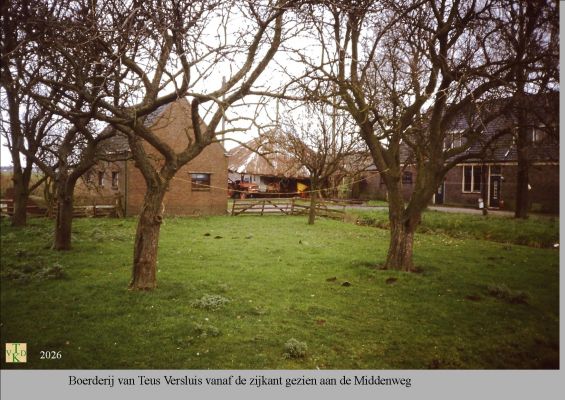2026 Zijkant boerderij 
Met links de wagenschuur.
