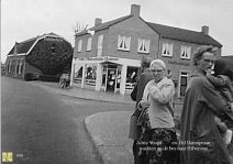 Bestandsnaam=2015-12-28_990_TvdK.jpg
Bestandsgrootte=231KiB
Afmetingen = 1754x1240
Datum toegevoegd = 28-12-2015 2015-12-28_990_TvdK.jpg