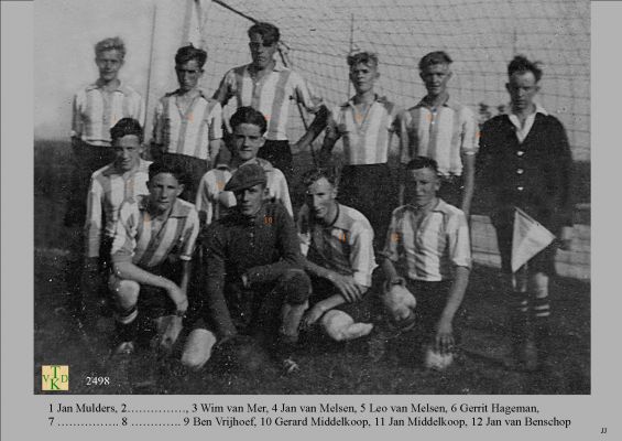 2501 
 V. B.O elftal.
