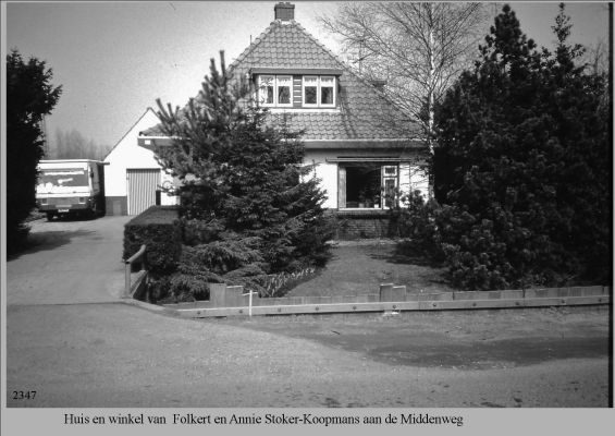 2347 
 Melkwinkel. 
