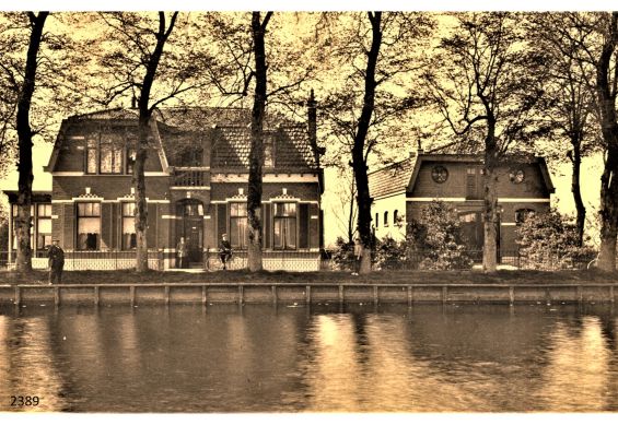 2389_Gemeentehuis.
2389_Gemeentehuis.
