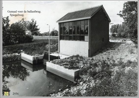2936 Houd Hinderdam droog
Houd Hinderdam droog
