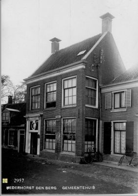 2957
_Oude_gemeentehuis
