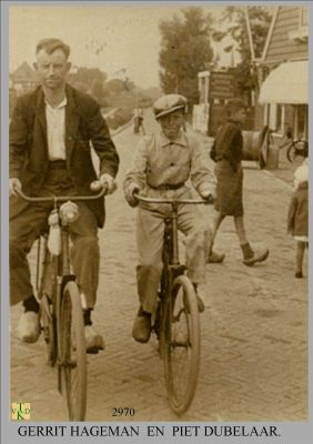 2970
Uit het werk op de fiets.

