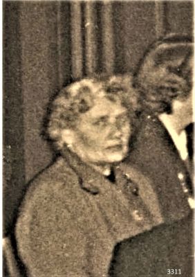 3311
Veronica_van_de_Berg.

