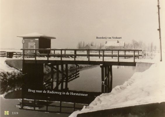 3319
Brug_naar_de_Radioweg_
