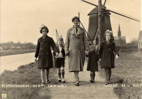 0901___Wandelen_op_het_Ankeveensepad.
