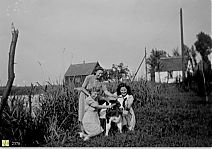 Bestandsnaam=2370_g_Bij_W__Hoetmer_met_kalf.jpg
Bestandsgrootte=317KiB
Afmetingen = 1754x1240
Datum toegevoegd = 29-11-2018 2370_g_Bij_W__Hoetmer_met_kalf.jpg