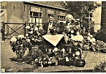 Bestandsnaam=3446_Feest_bij_de_bakker.jpg
Bestandsgrootte=488KiB
Afmetingen = 1754x1240
Datum toegevoegd = 17-10-2019 3446_Feest_bij_de_bakker.jpg
