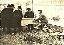Bestandsnaam=3520_x_Uit_de_roeiboot_in_de_volgauto.jpg
Bestandsgrootte=451KiB
Afmetingen = 1754x1240
Datum toegevoegd = 08-02-2020 3520_x_Uit_de_roeiboot_in_de_volgauto.jpg