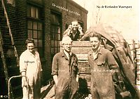 Bestandsnaam=420_de_van_olven_fabriek_dammerweg.jpg
Bestandsgrootte=396KiB
Afmetingen = 1754x1240
Datum toegevoegd = 26-08-2021 420_de_van_olven_fabriek_dammerweg.jpg