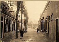 Bestandsnaam=886_t_uit_de_jaren_20_brugstraat.jpg
Bestandsgrootte=394KiB
Afmetingen = 1754x1240
Datum toegevoegd = 02-09-2021 886_t_uit_de_jaren_20_brugstraat.jpg