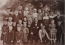 Bestandsnaam=A99999_(KLSS1)_@19190000F_@Warinschool_@Voorstraat_@_(01-48-10-013_Hr-Verwoerd).jpg
Bestandsgrootte=675KiB
Afmetingen = 2960x2048
Datum toegevoegd = 31-01-2020 A99999_(KLSS1)_@19190000F_@Warinschool_@Voorstraat_@_(01-48-10-013_Hr-Verwoerd).jpg