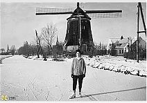 Bestandsnaam=Op_de_schaats.jpg
Bestandsgrootte=562KiB
Afmetingen = 1754x1240
Datum toegevoegd = 28-11-2018 Op_de_schaats.jpg