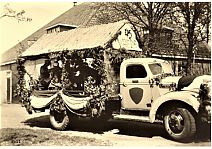 Bestandsnaam=Versierde_wagen_voor_de_bevrijding.jpg
Bestandsgrootte=375KiB
Afmetingen = 1754x1240
Datum toegevoegd = 07-02-2020 Versierde_wagen_voor_de_bevrijding.jpg