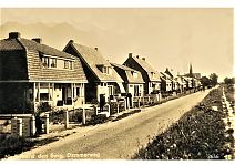 Bestandsnaam=Woningen_aan_de_Dammerweg.jpg
Bestandsgrootte=356KiB
Afmetingen = 1754x1240
Datum toegevoegd = 26-04-2020 Woningen_aan_de_Dammerweg.jpg