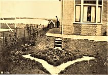 Bestandsnaam=_Aan_de_Spiegelplas_.jpg
Bestandsgrootte=329KiB
Afmetingen = 1754x1240
Datum toegevoegd = 17-06-2020 _Aan_de_Spiegelplas_.jpg