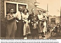 Bestandsnaam=_Fam__Selders_Middenweg_Rechts.jpg
Bestandsgrootte=307KiB
Afmetingen = 1754x1240
Datum toegevoegd = 03-08-2021 _Fam__Selders_Middenweg_Rechts.jpg