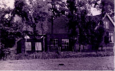 Boerderij-van-de-fam-van-Wijk
Boerderij Ons Genoegen
Reeweg
