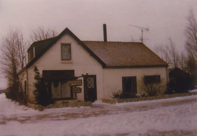 Boerderij-Pieter-Lam
Honden pension Pieter Lam.
v/h Fam Alblas.
Daarvoor N. Vennemannb
