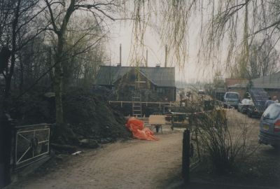 Boerderij-Smit
Boerderij van Smit op Middenweg 72.
Is nu gesloopt en inmiddels is er een ander huis op gezet.
