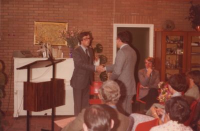Afscheid-Hoofd-Mr-Kremerschool
Afscheid van Th Steenbeek als hoofd van de Meester Kremerschool.

