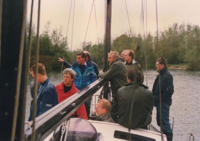Bezoek gedep staten van N H
Gedeputeerde Staten van Noord-Holland brengen een bezoek aan de Spiegelplas.

