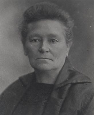 Jan-Hoetmer
Jan Hoetmer
Trefwoorden: Familiefoto
