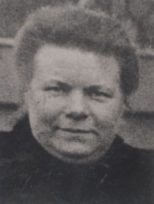 Coenraad-Hoetmer
Portretfoto
Trefwoorden: Familiefoto