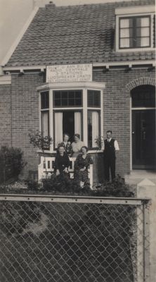 Familie-Gillissen
Radiodistributie Chr. Gillissen
