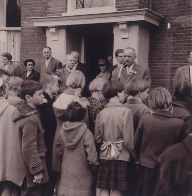 Koninginnedag-kinderaubade
Kinderaubade 1970 Koninginnedag.
