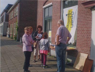 Open-monumentendag
Open monumentendag 2010
Bestuur Historische Kring
Ans Baar, Corrie Schoordijk, Marijke Overmars, Jaap Jansen
