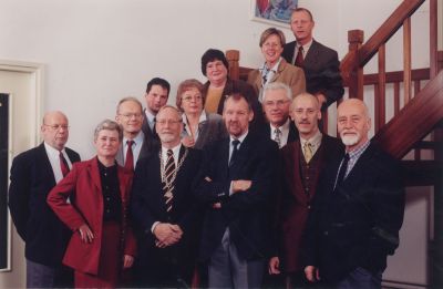 Gemeentebestuur
Laatste samenstelling gemeentebestuur Nederhorst den Berg voor de samenvoeging tot de nieuwe gemeente Wijdemeren aan de Voorstraat 35.
