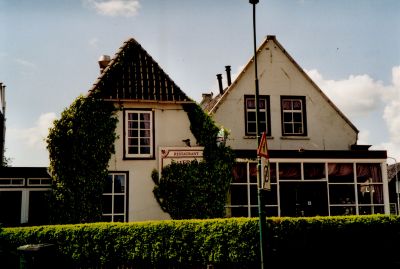 De-Herberg
Restaurant De Herberg.
Hoek Vreelandseweg/Meerhoekweg
