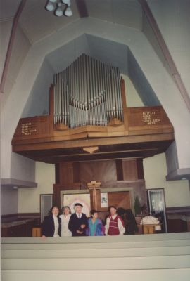Gereformeerde-Kerk
Kerkorgel van voormalige Gereformeerde Kerk.
Links de rabbijn.

