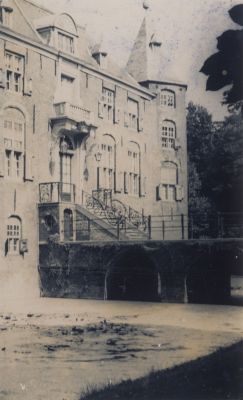 Kasteel-De-Nederhorst
Kasteel “De Nederhorst