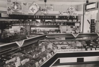 Slagerij-Ton-Oostveen
Interieur van de keurslagerij van Ton Oostveen.
Daarna werd het de slagerij van Ton Vernooij.
