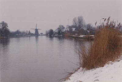 Winters-uitzicht-over-de-Vecht
De Garstenmolen aan de Vecht in Nigtevecht
Trefwoorden: Vecht  Wintertijd  Molen