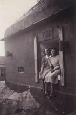 Bunker-Warinschool
Bunker Warinschool gesloopt in 1960.

