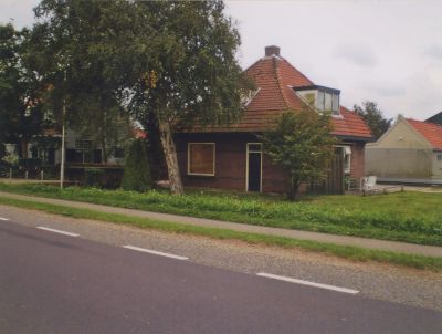 Wederopbouw-huis
Wederopbouw huis v.Hemert, Middenweg 60

