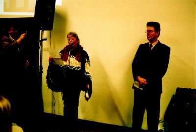 Opening-Spot
Opening Spot 14-02-2004- Willy Das en Burgemeester Don Bijl- Geluid verzorgd door Bob Paulich van Radio Wijdemeren
Trefwoorden: Cultureel-centrum