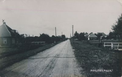 Ansichtskaart-Horstermeer
Ansichtskaart Horstermeer.
Middenweg nog niet bestraat.
