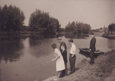 Vissen-aan-het-Jaagpad
Aan het vissen langs het Jaagpad.
